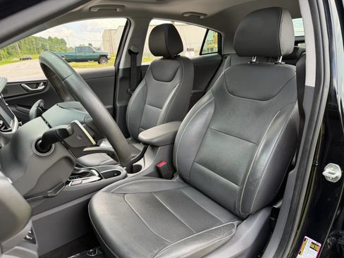 Used 2019 Hyundai Ioniq Limited w/ Ultimate Package 02 FWD image 29