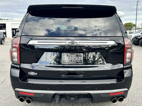 Used 2024 Chevrolet Tahoe Premier w/ Advanced Technology Package image 3