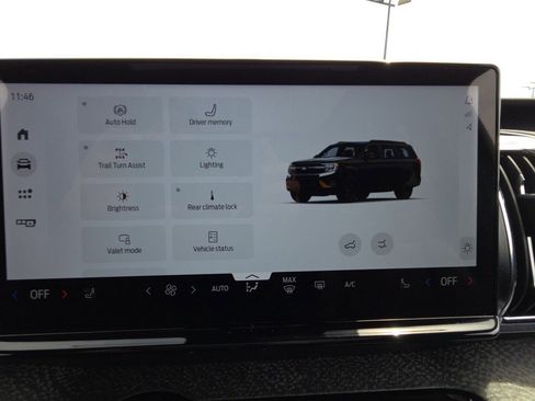 Used 2025 Ford Expedition Tremor AWD/4WD image 10