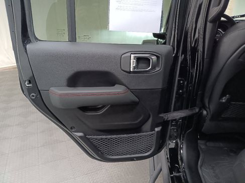 Used 2025 Jeep Wrangler Rubicon w/ Safety Group image 14