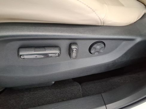 Used 2018 Honda CR-V EX-L image 19