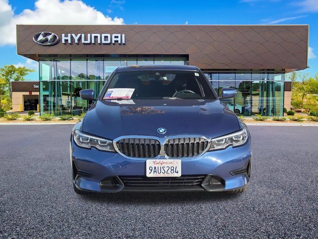 Used 2022 BMW 330e RWD image 3