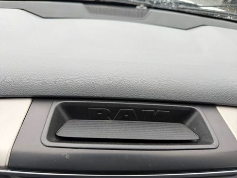 Used 2018 RAM 1500 Outdoorsman image 21