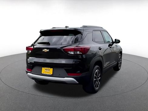 Used 2025 Chevrolet TrailBlazer LT w/ Driver Confidence Package AWD/4WD image 14
