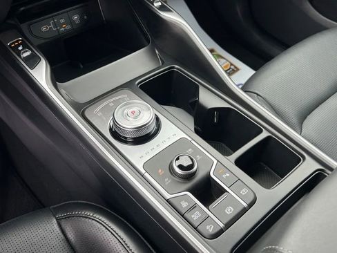 Used 2025 Kia Sorento EX w/ EX Panoramic Sunroof Package image 22