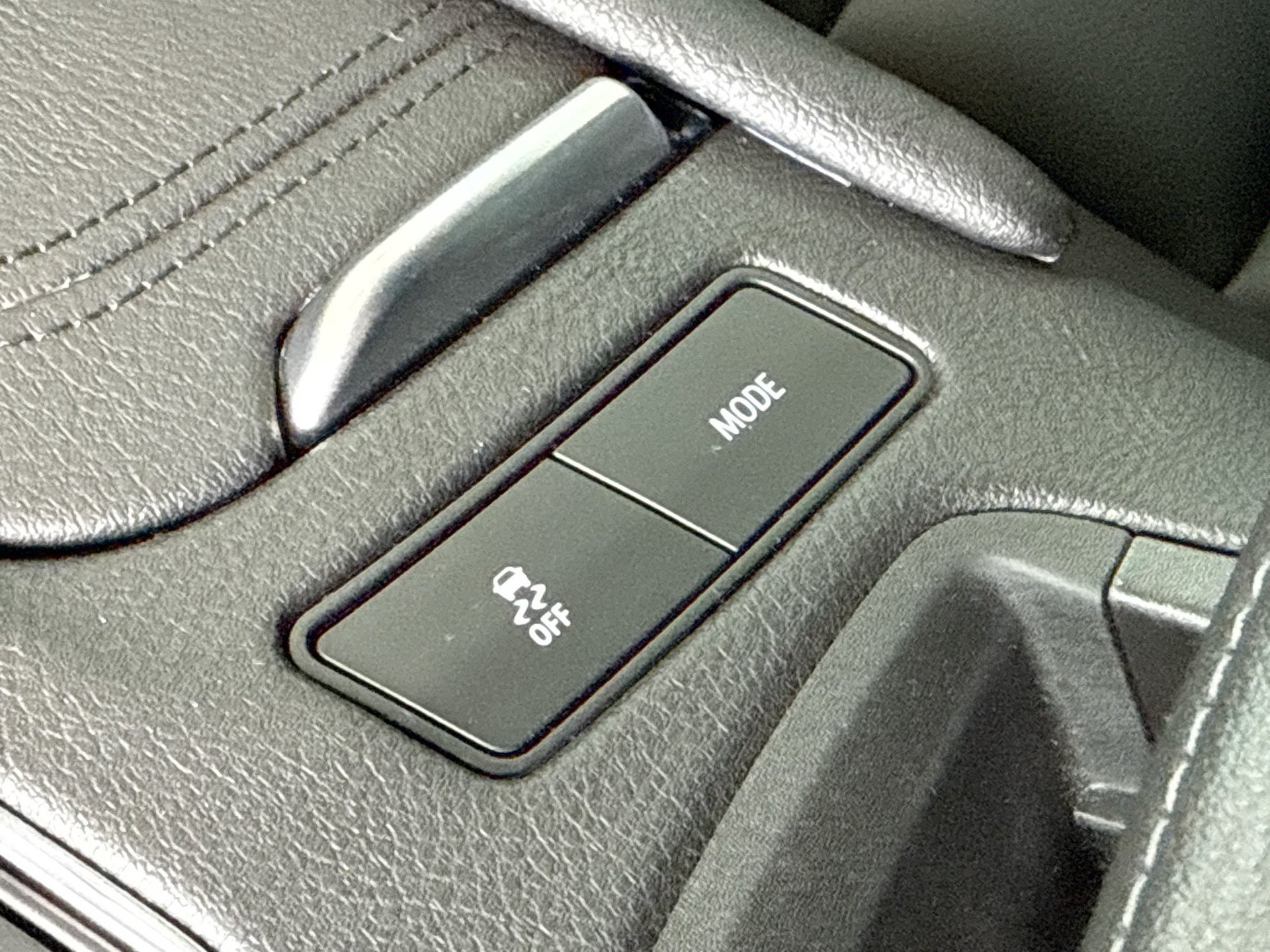 Certified 2022 Cadillac XT5 Luxury FWD image 25