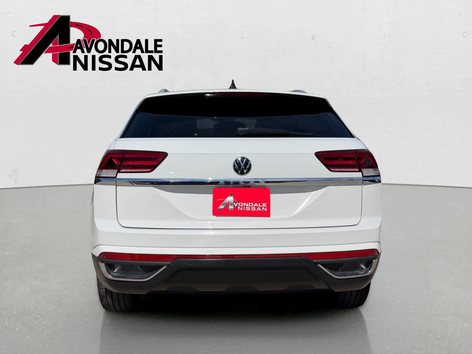 Used 2021 Volkswagen Atlas Cross Sport SE w/ Panoramic Sunroof Package FWD image 5