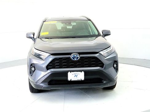 Used 2023 Toyota RAV4 XLE Premium AWD/4WD image 8