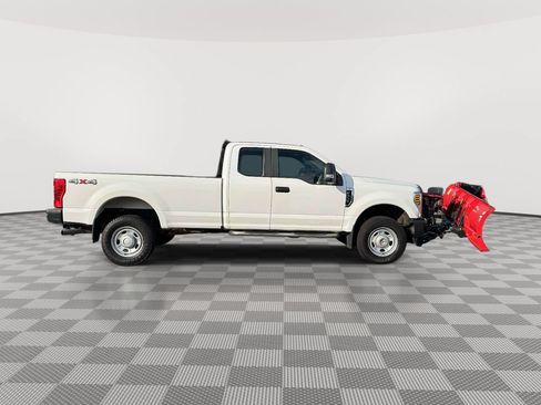 Used 2019 Ford F350 XL w/ Power Equipment Group AWD/4WD image 8