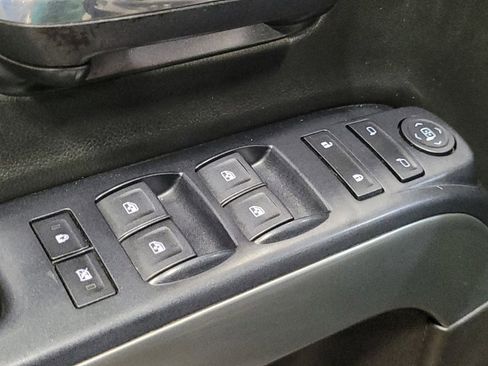 Used 2018 Chevrolet Silverado 1500 LT w/ Trailering Package image 27