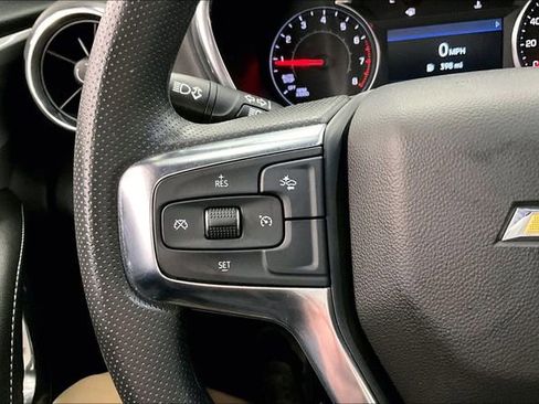 Used 2025 Chevrolet Blazer LT image 23