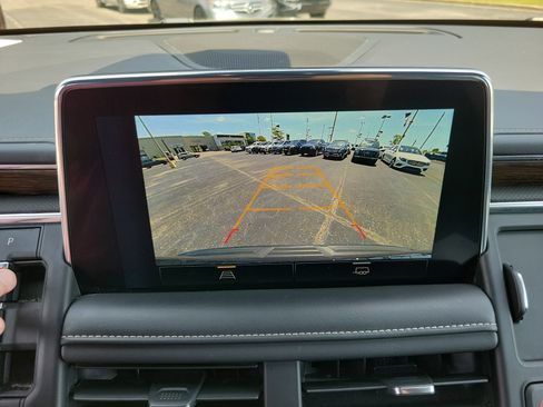 Used 2024 Chevrolet Tahoe Premier image 14