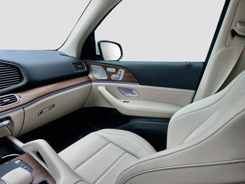 Certified 2025 Mercedes-Benz GLE 350 4MATIC image 25
