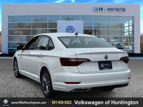 Certified 2021 Volkswagen Jetta R-Line w/ R-Line Cold Weather Package FWD image 5