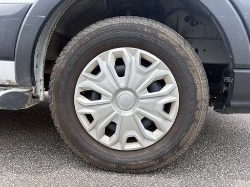 Used 2025 Ford Transit 250 Low Roof w/ Exterior Upgrade Package RWD image 20