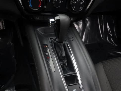 Used 2022 Honda HR-V Sport image 32