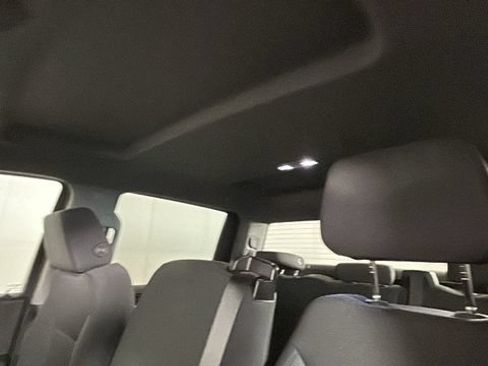 Used 2020 Chevrolet Silverado 1500 Custom w/ Custom Value Package AWD/4WD image 12