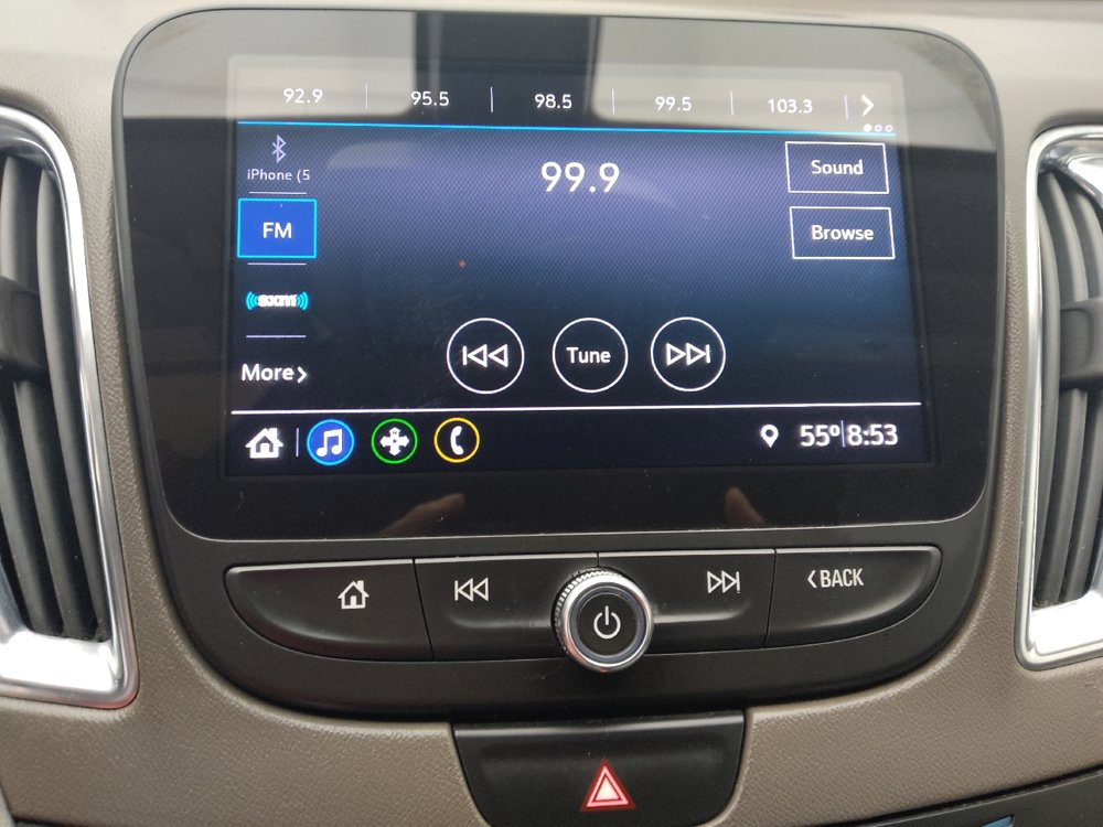 Used 2019 Chevrolet Malibu LT FWD image 25
