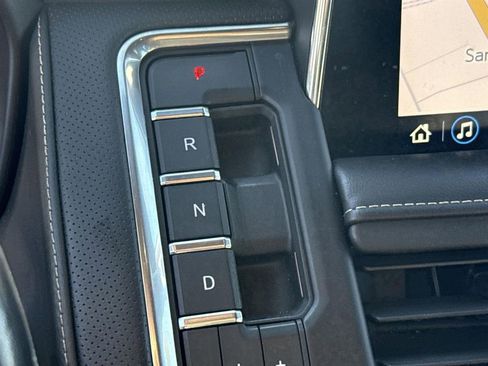 Used 2021 Chevrolet Tahoe Premier image 15