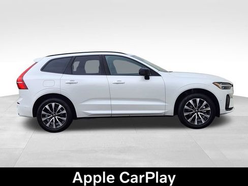 Certified 2025 Volvo XC60 B5 Plus AWD/4WD image 9