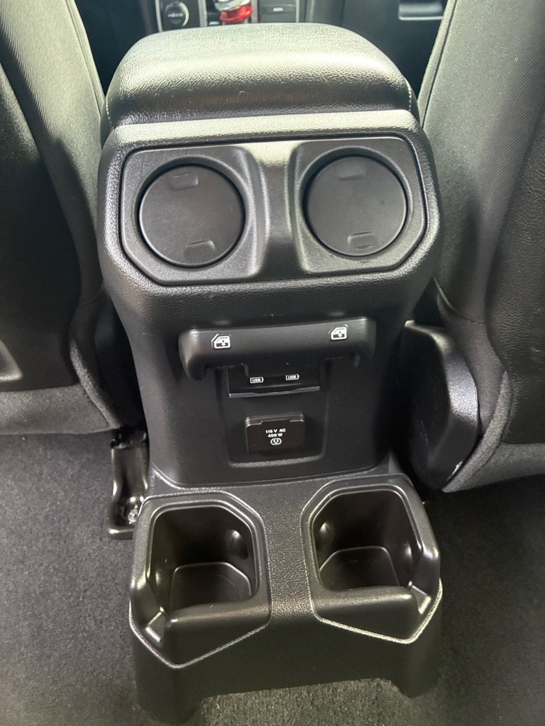 Used 2023 Jeep Gladiator Mojave AWD/4WD image 26