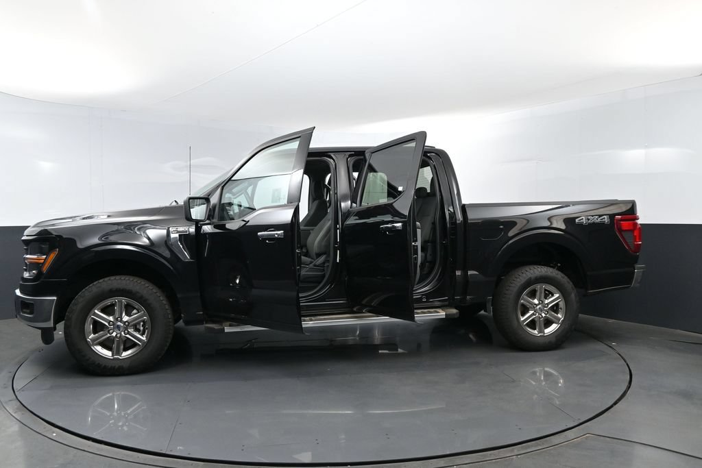 Used 2025 Ford F150 XLT w/ Equipment Group 301A Standard AWD/4WD image 28