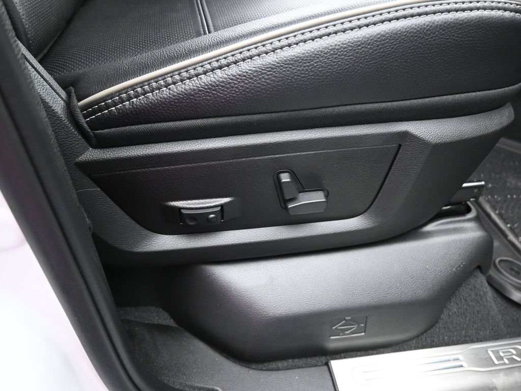 Used 2024 RAM 2500 Limited AWD/4WD image 48