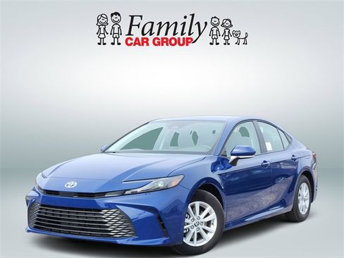 New 2026 Toyota Camry LE image 1