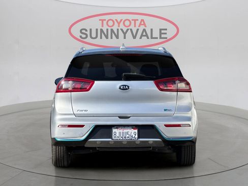 Used 2019 Kia Niro EX Premium w/ Sunroof Package image 8