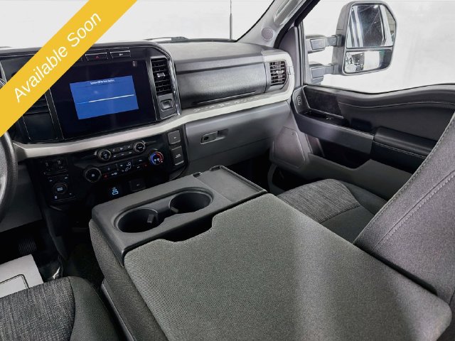Used 2023 Ford F250 XLT w/ XLT Premium Package AWD/4WD image 25