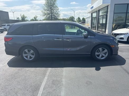 Used 2019 Honda Odyssey EX-L image 2