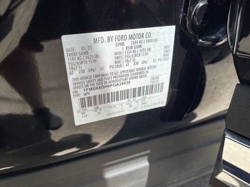 Used 2023 Ford Explorer XLT w/ Equipment Group 202A AWD/4WD image 23