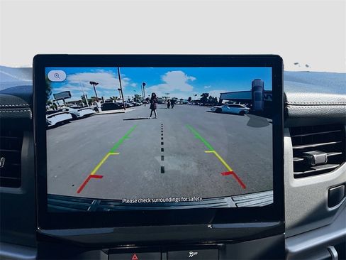 Used 2022 Ford Expedition Max XLT image 14