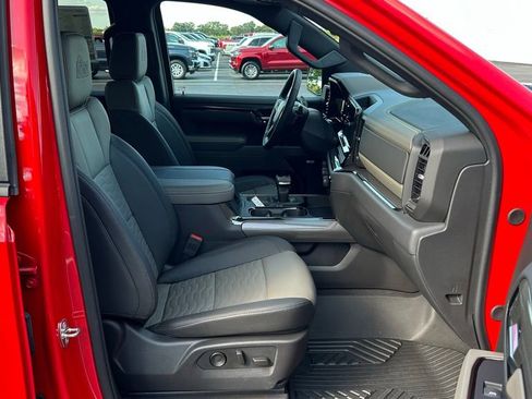 Used 2024 Chevrolet Silverado 1500 ZR2 w/ ZR2 Bison Edition AWD/4WD image 11