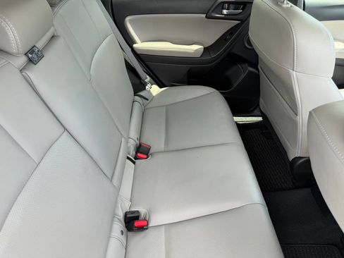 Used 2017 Subaru Forester 2.5i Limited AWD/4WD image 17