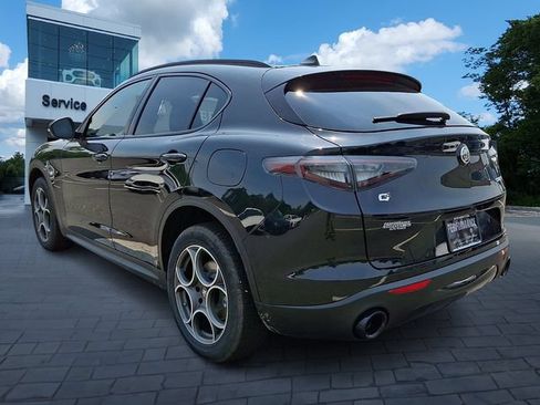 New 2026 Alfa Romeo Stelvio Sprint AWD/4WD image 3