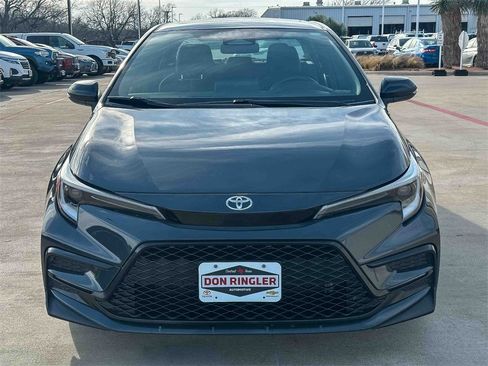 Used 2024 Toyota Corolla SE image 8