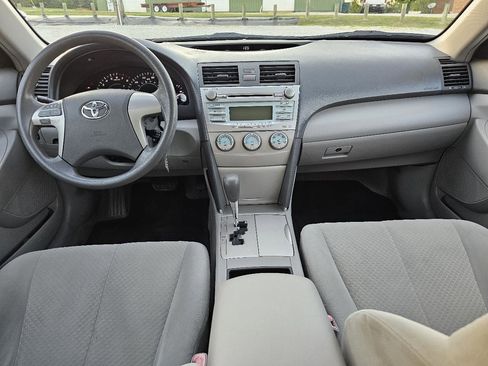 Used 2007 Toyota Camry LE image 36