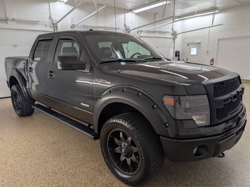 Used 2014 Ford F150 FX4 w/ Equipment Group 402A Luxury AWD/4WD image 5