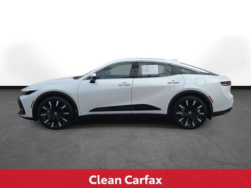 Certified 2025 Toyota Crown Platinum image 10