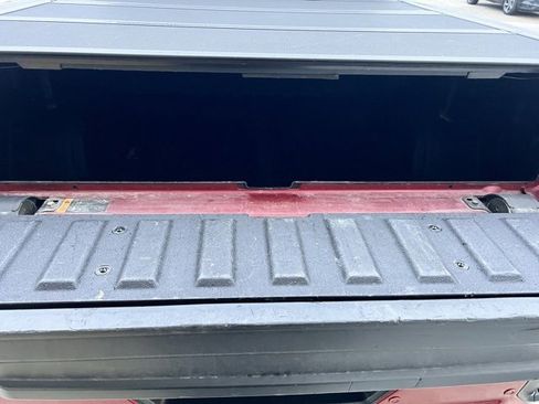 Used 2019 GMC Sierra 1500 AT4 w/ AT4 Premium Package image 7