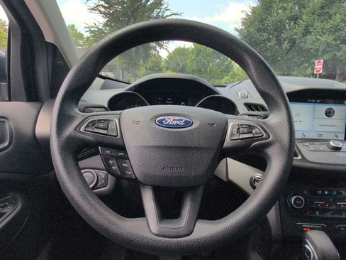 Used 2019 Ford Escape SE FWD image 21