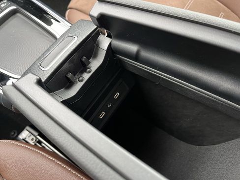 Certified 2025 Mercedes-Benz GLA 250 4MATIC image 41