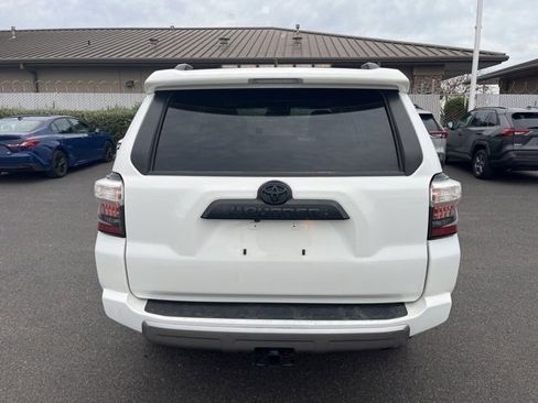 Used 2023 Toyota 4Runner TRD Off-Road Premium image 6