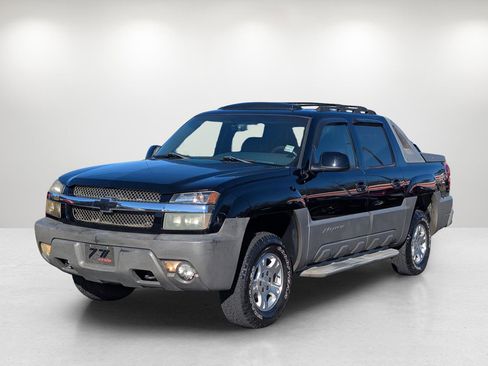 Used 2002 Chevrolet Avalanche 4x4 w/ Off-Road Suspension Pkg image 1