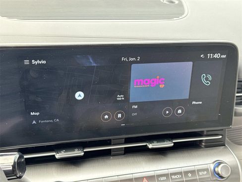 Used 2024 Hyundai Kona Limited image 12