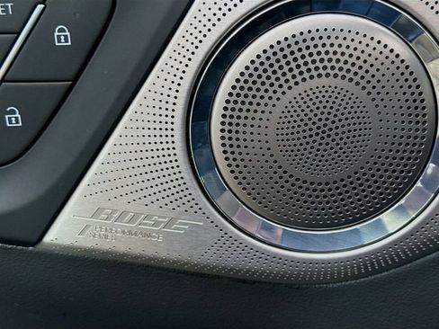 Used 2025 Buick Enclave Avenir w/ Super Cruise Package image 21