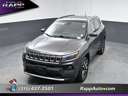 Used 2022 Jeep Compass Limited image 15