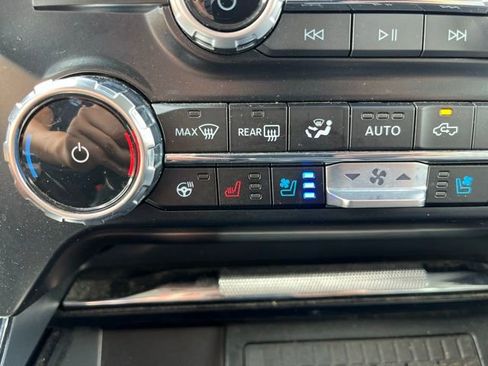 Used 2024 Ford F150 Lariat w/ Equipment Group 502A High image 14