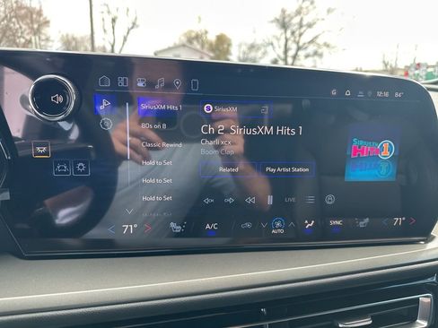 New 2026 Chevrolet Traverse LT image 24